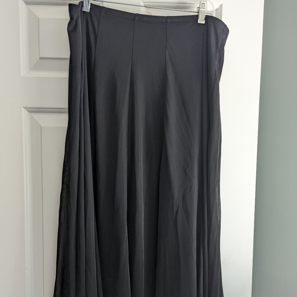 Roz & Ali Black Chiffon overlay Skirt - size XL